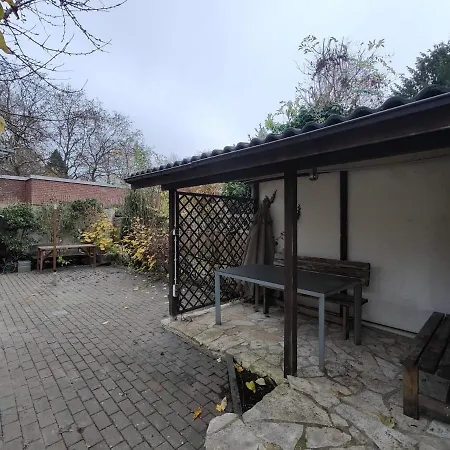 Tolstov House - 5 House With Terrace - 35 Min To Messe Dus Apartmán