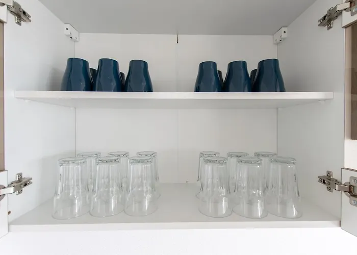 Tolstov House - 5 House With Terrace - 35 Min To Messe Dus 公寓 *